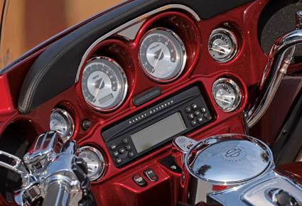 HARLEY-DAVIDSON   تطرح Electra Glide الأنيقة